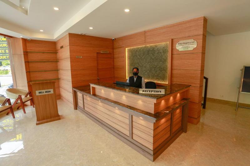 Kings Regency Kozhikode Exterior photo