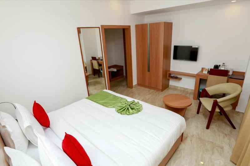 Kings Regency Kozhikode Exterior photo